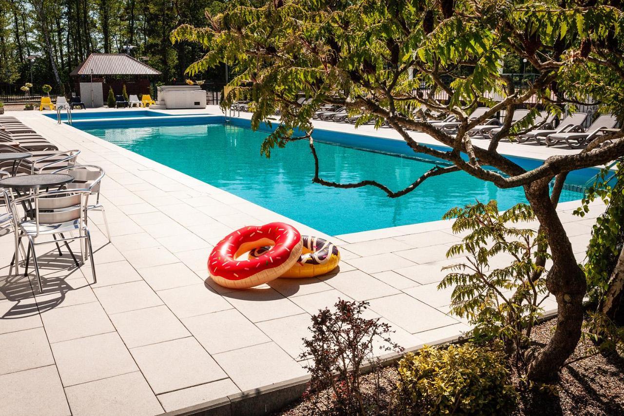 Flauta Hotel Ниешорце Екстериор снимка